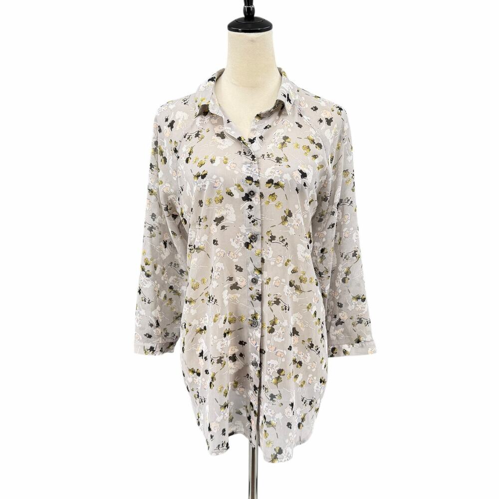Cabi 5204 Matinee Gray Sheer Floral Romantic Feminine Flowy Longline Blouse